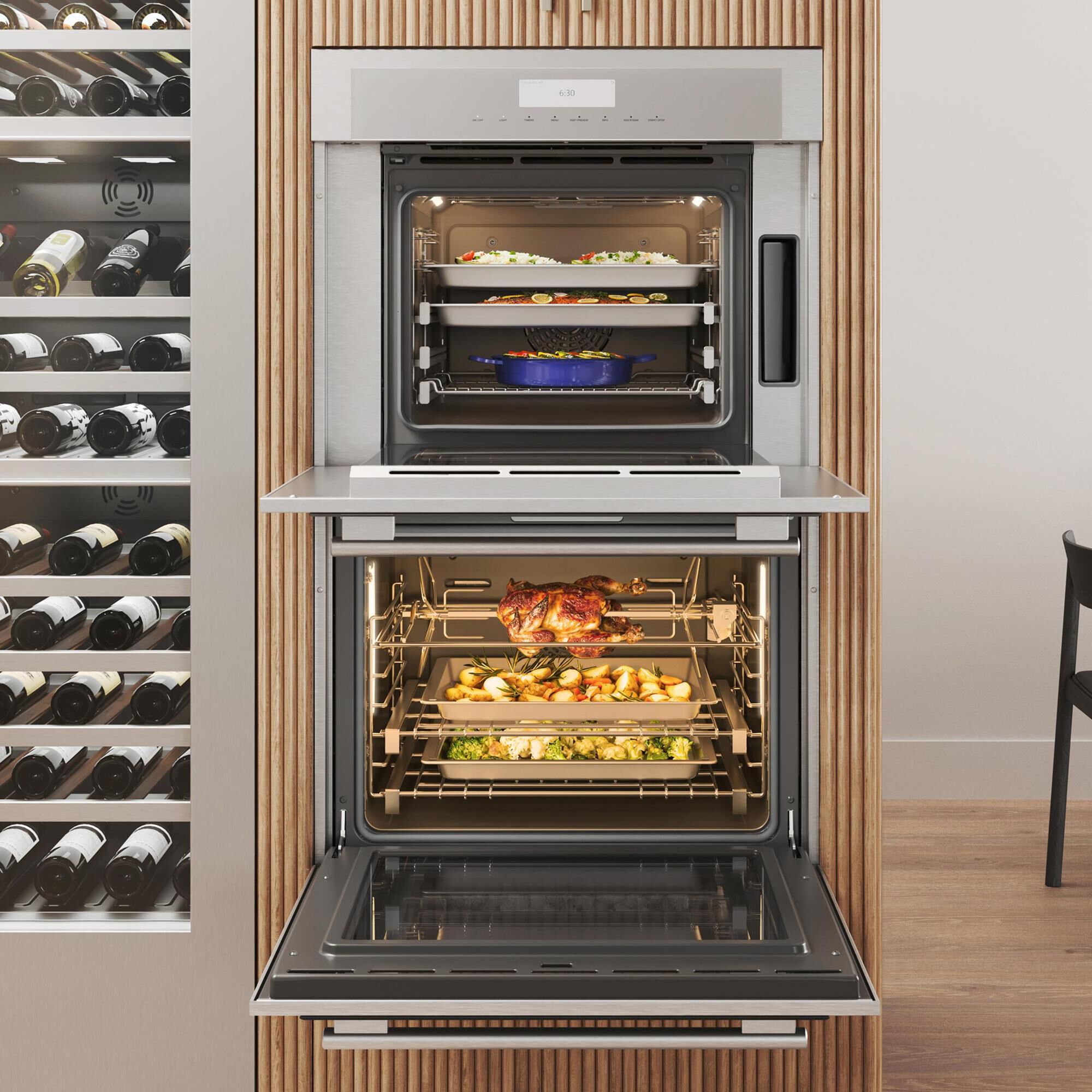 Steam convection oven built in outlet