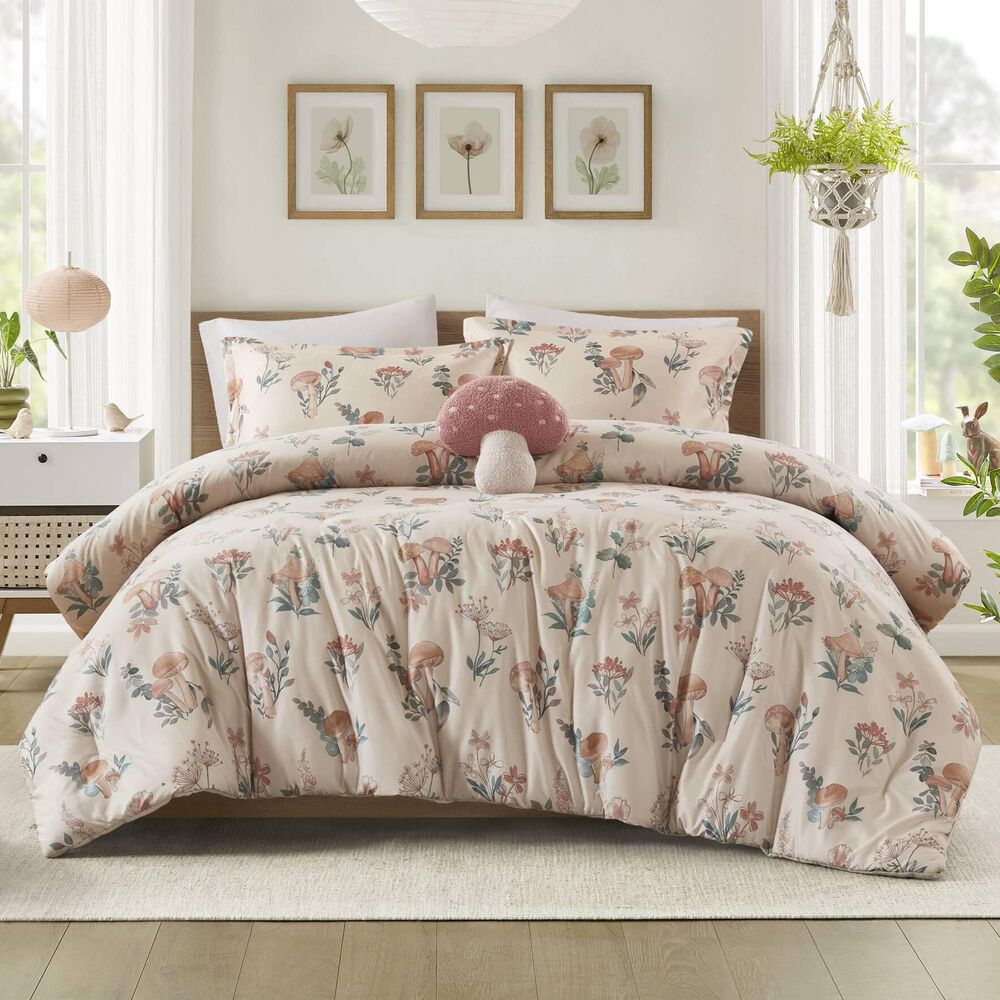 Hampton Park Gwen 4-Piece Full/Queen Comforter Set in Blush, , large