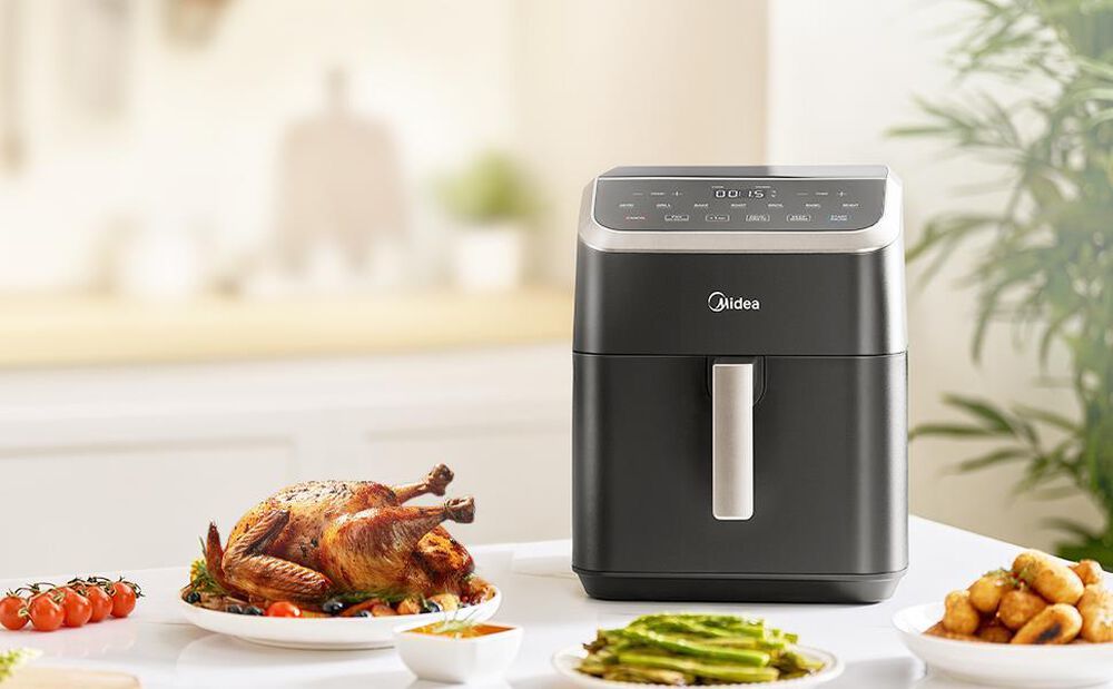 Midea Midea HeatXpress 7.8 Qt. 8-in-1 Air Fryer, , large