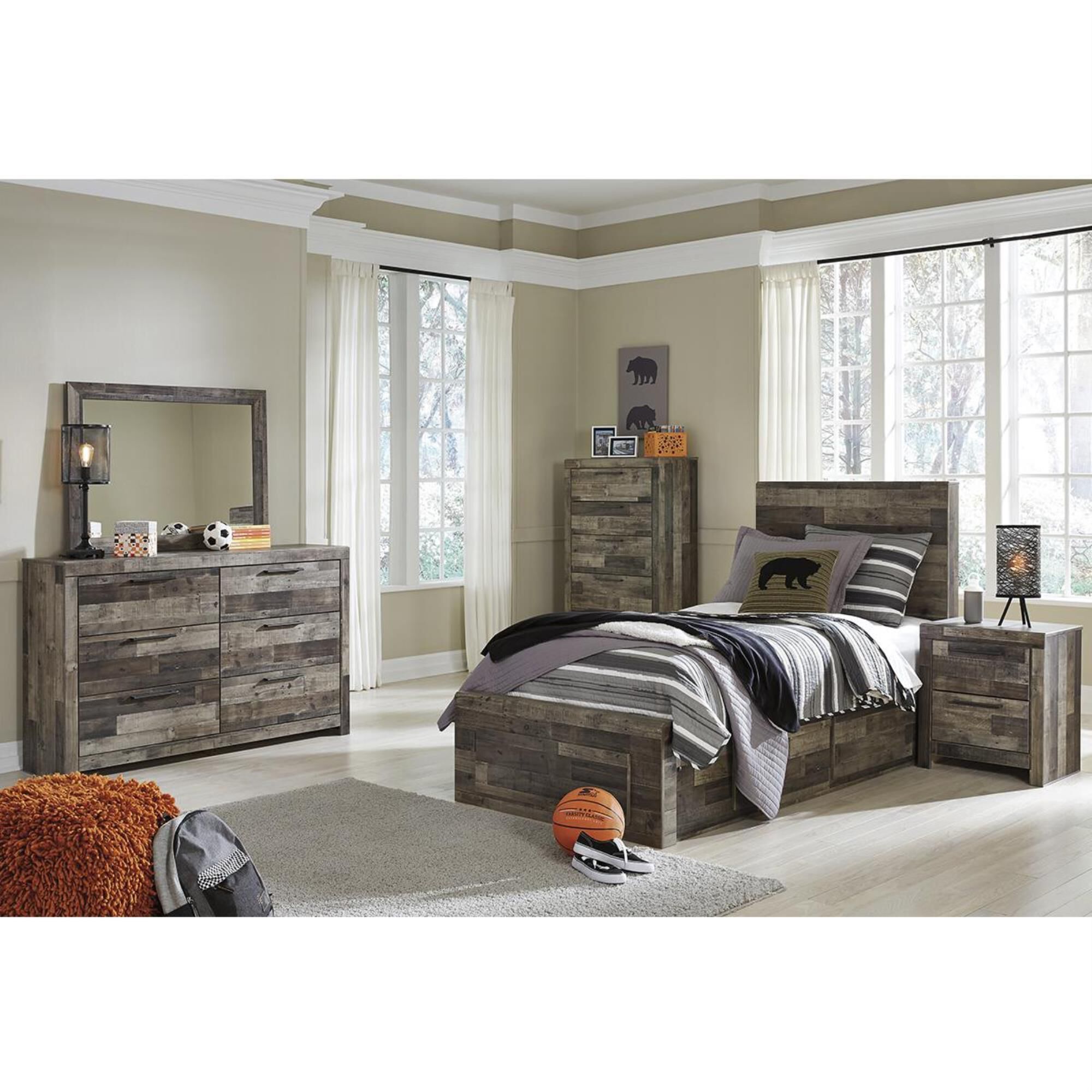 Derekson 5 drawer shop chest