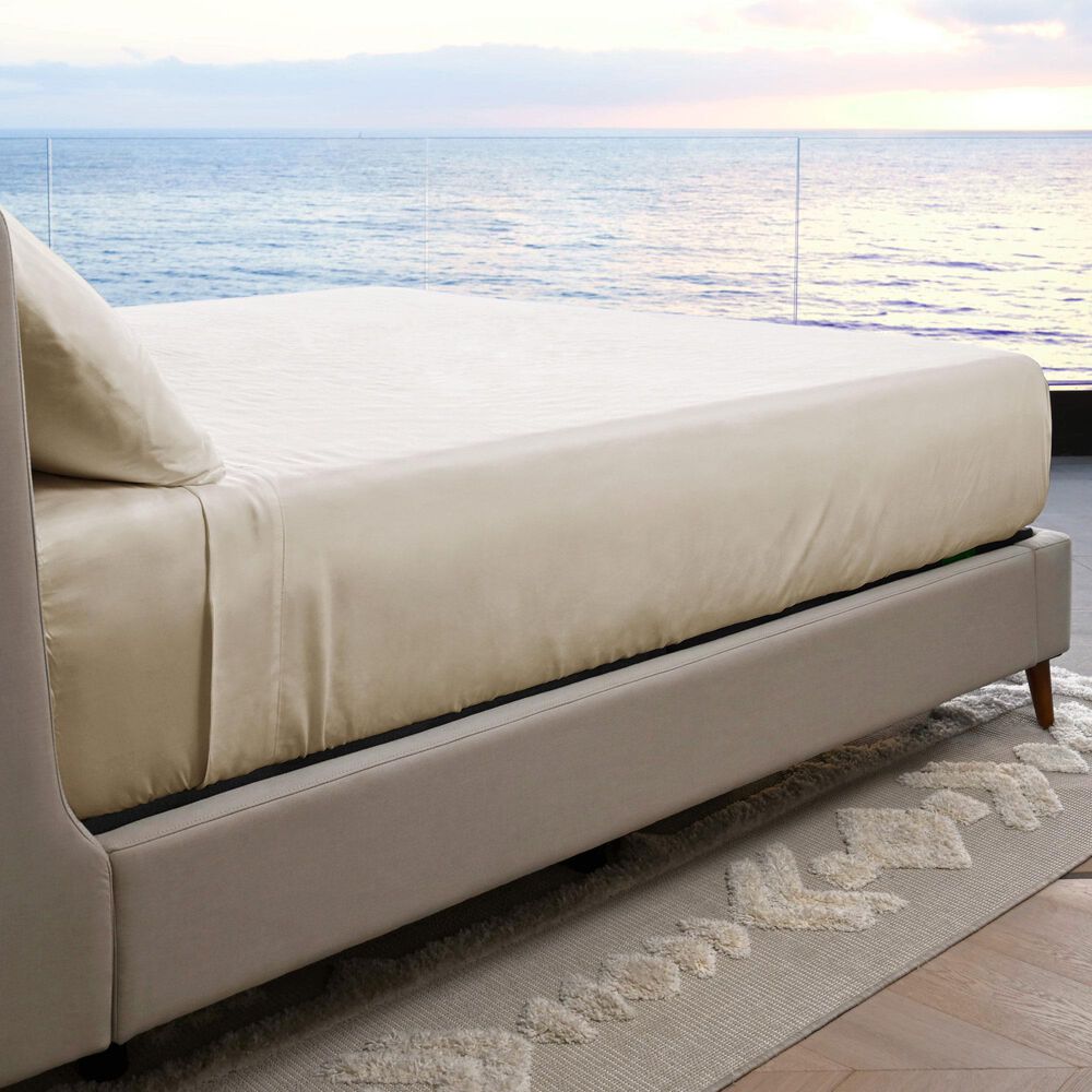 Cariloha Resort 4-Piece Queen Sheet Set in Coconut Milk, , large