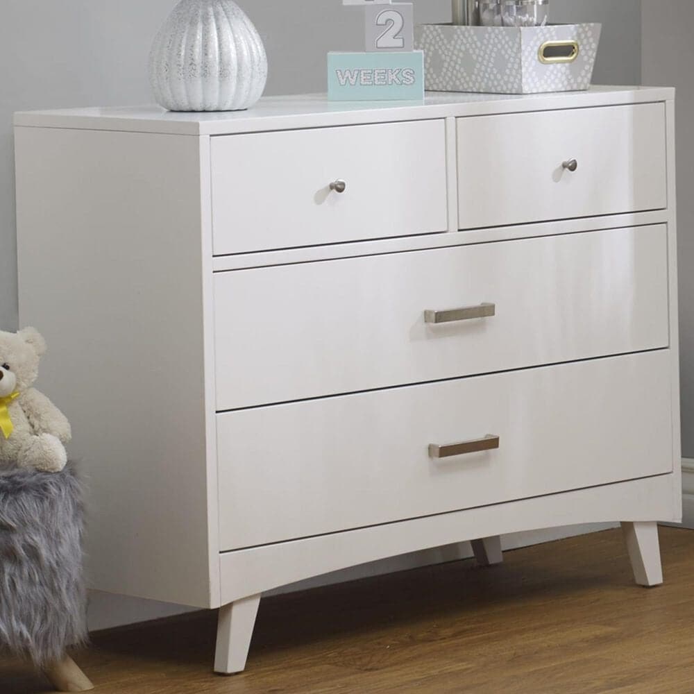 Sorelle Furniture Soho 4-Drawer Dresser in White and Natural, , large