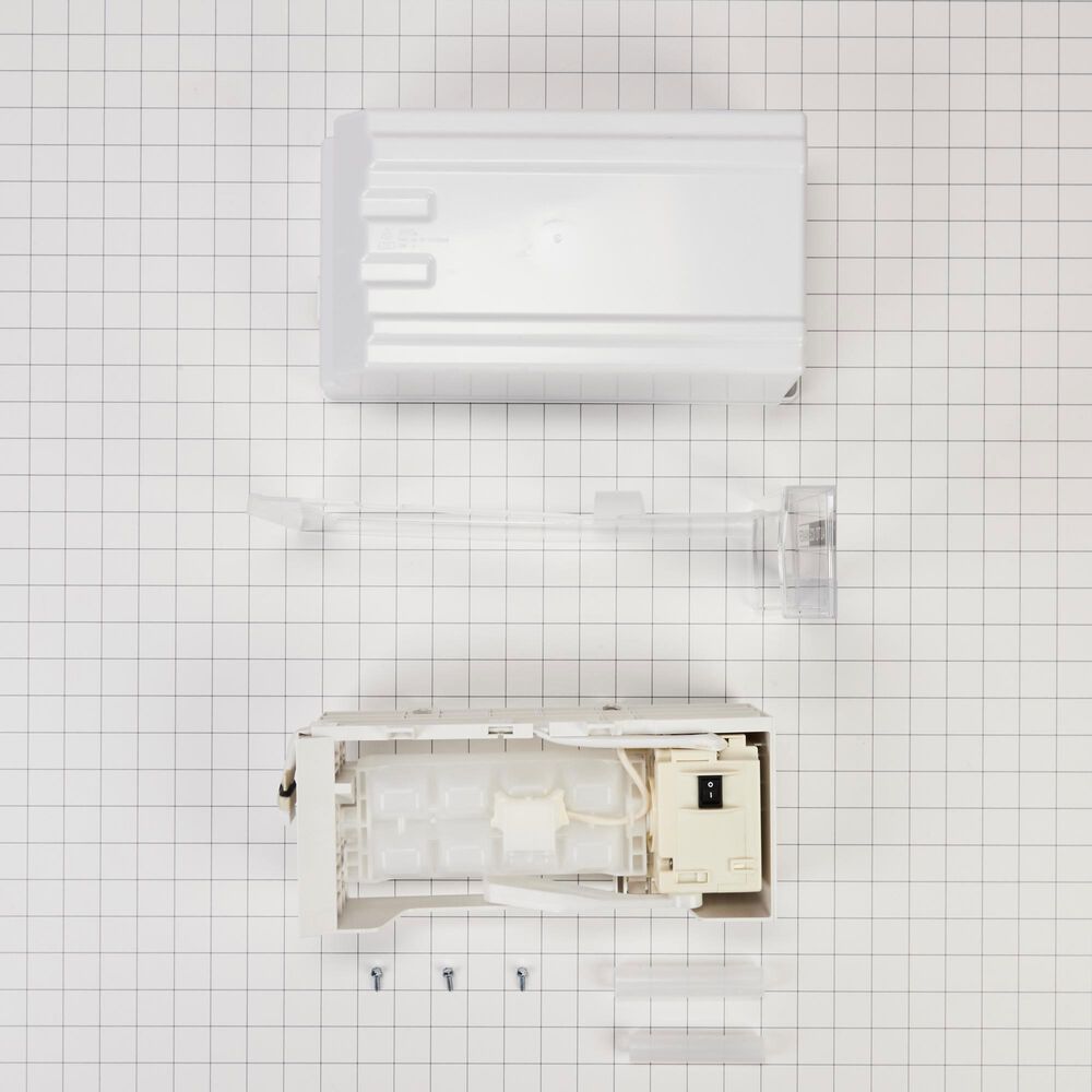 Whirlpool Refrigerator Ice Maker Assembly in White NFM