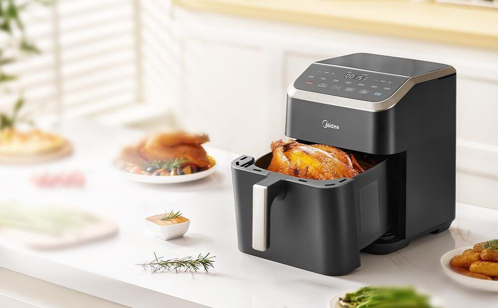 Midea Midea HeatXpress 7.8 Qt. 8-in-1 Air Fryer, , large