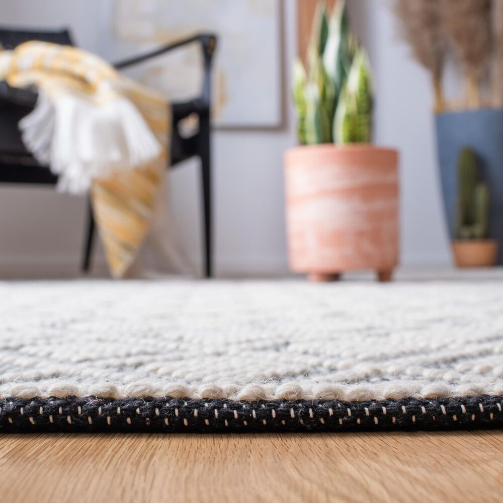 Safavieh Natura NAT475A 2&#39;3&quot; x 8&#39; Ivory and Black Runner, , large