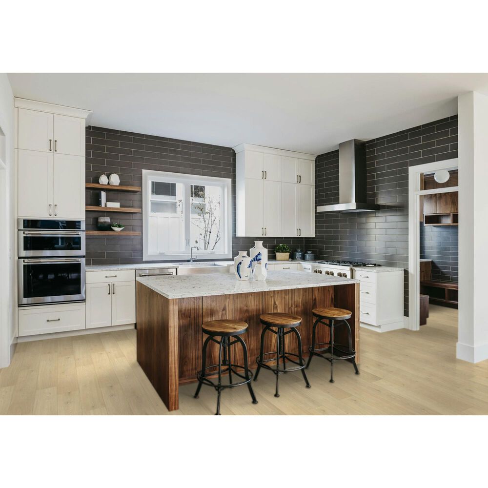 Mohawk Hampton Villa Sunbleached Oak 7.5&quot; x 47&quot; Laminate, , large