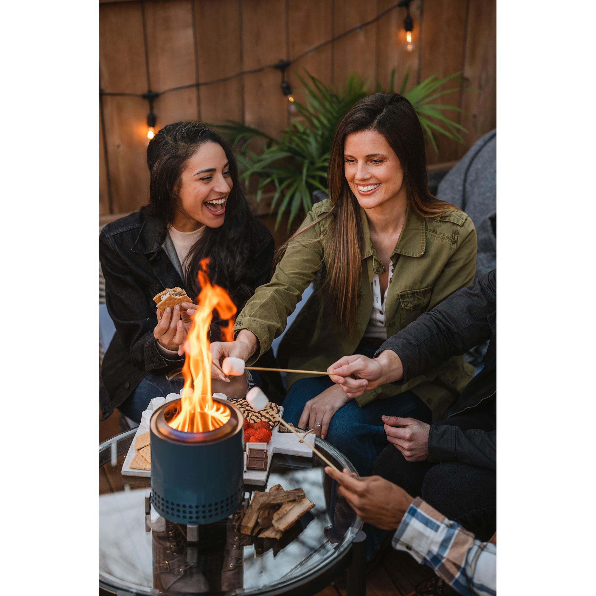 Solo Stove Mesa XL Fire Pit in Water