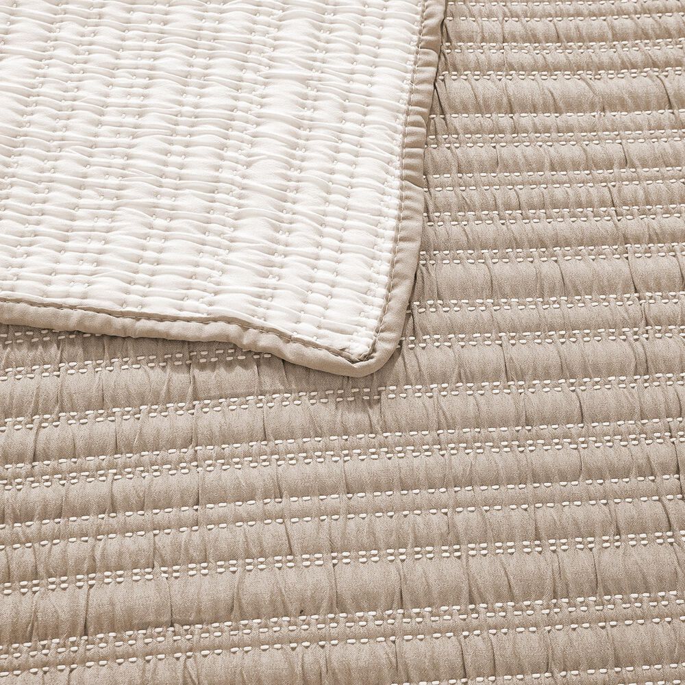 Duke Imports 3-Piece Jacquard Full/Queen Quilt Set in Double Stitched Tan, , large