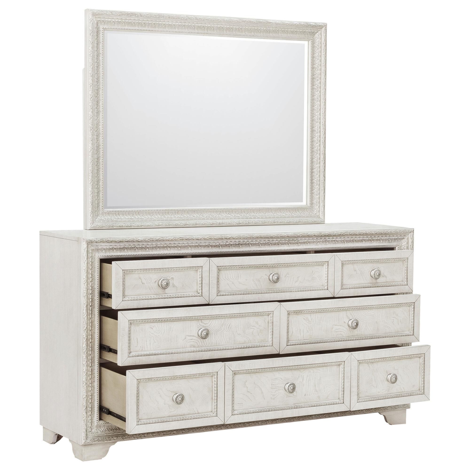 White dresser store no mirror