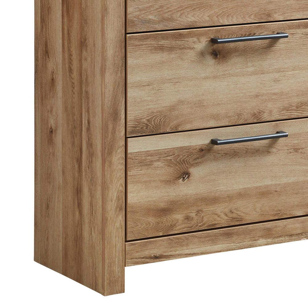 Ashley Hyanna 5-Drawer Chest in Golden Rustic, , large