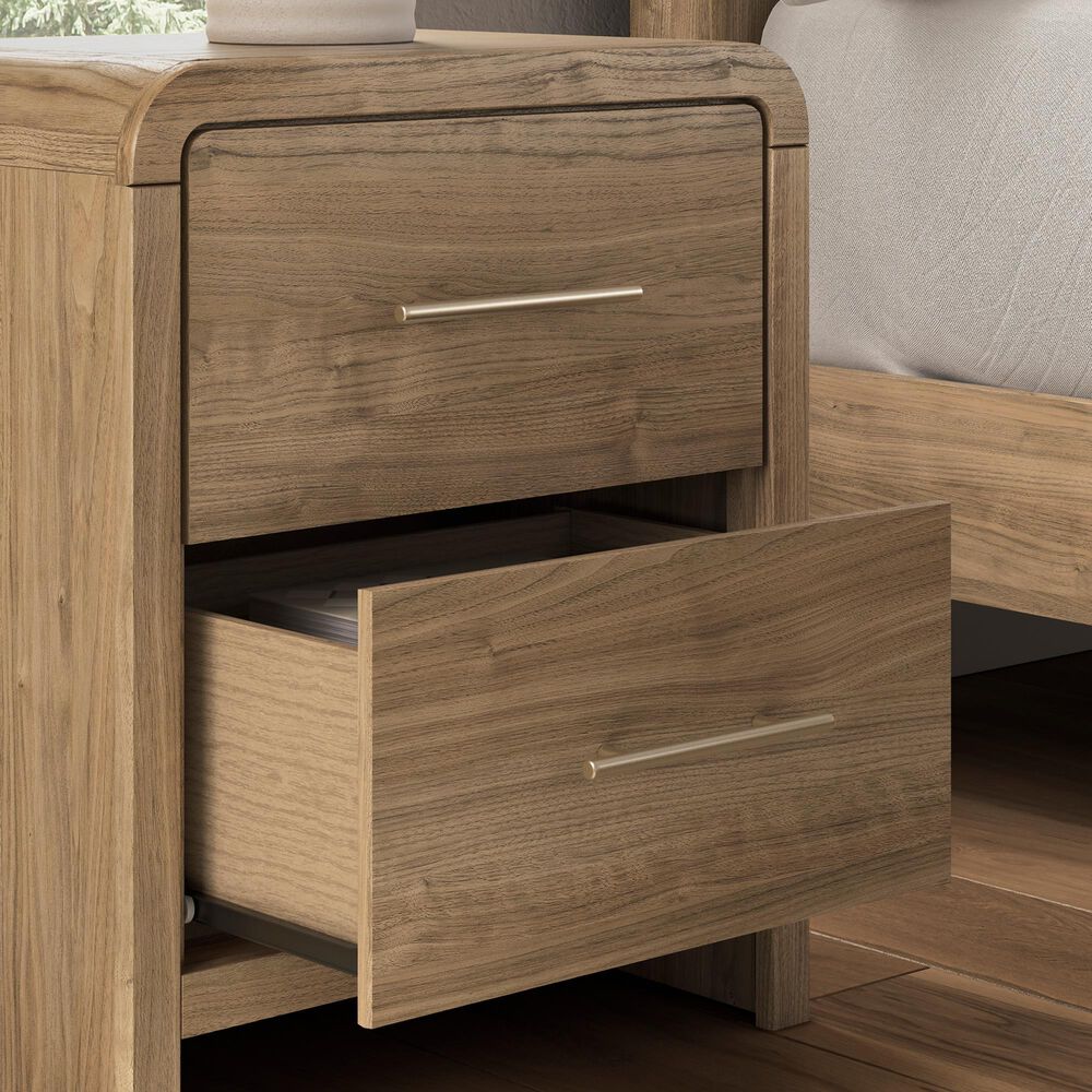 Ashley Gramburg 4 Piece King Panel Bedroom Set in Warm Brown, , large