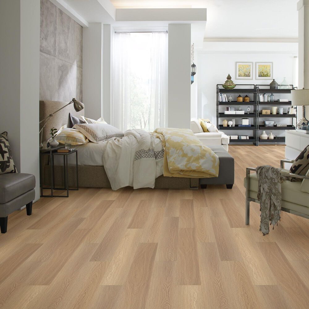 Shaw Paladin Plus Castaway 7&quot; x 48&quot; Vinyl Plank in Castaway, , large