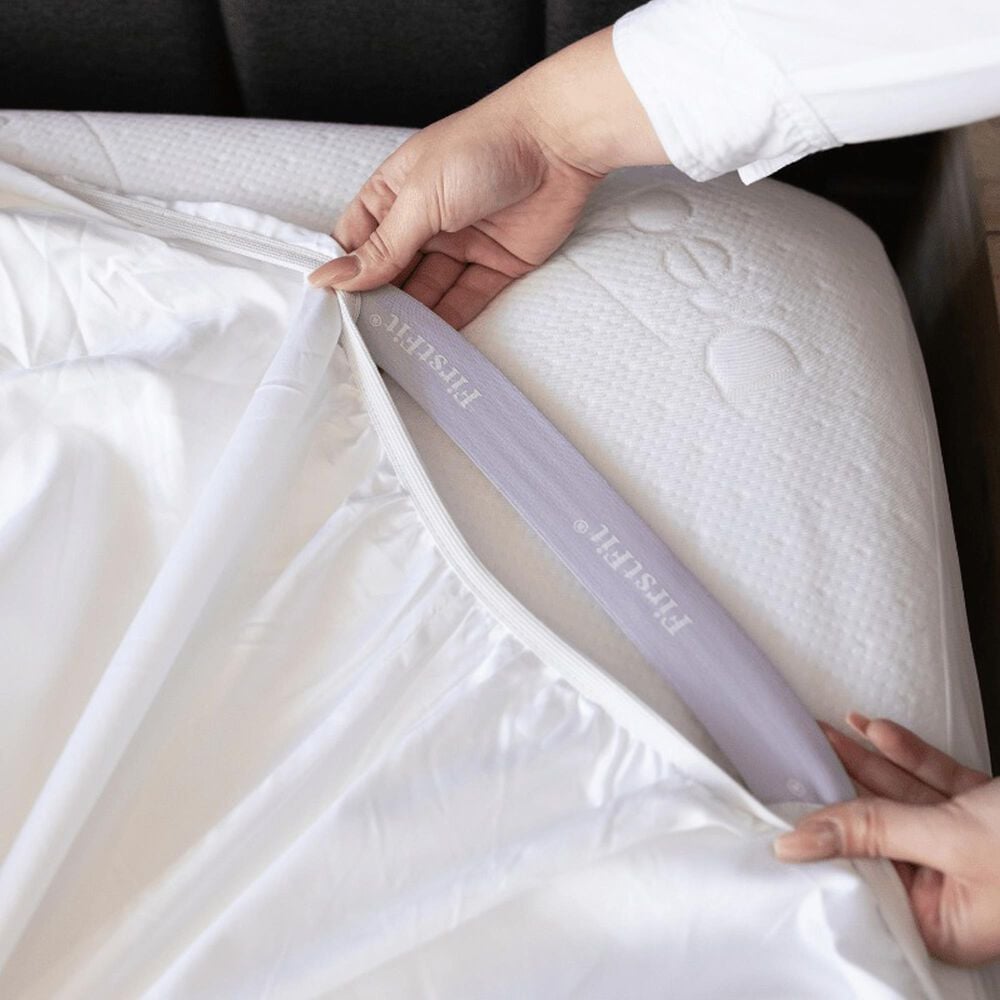 DreamFit StaDry 4-Piece King Sheet Set in White, , large