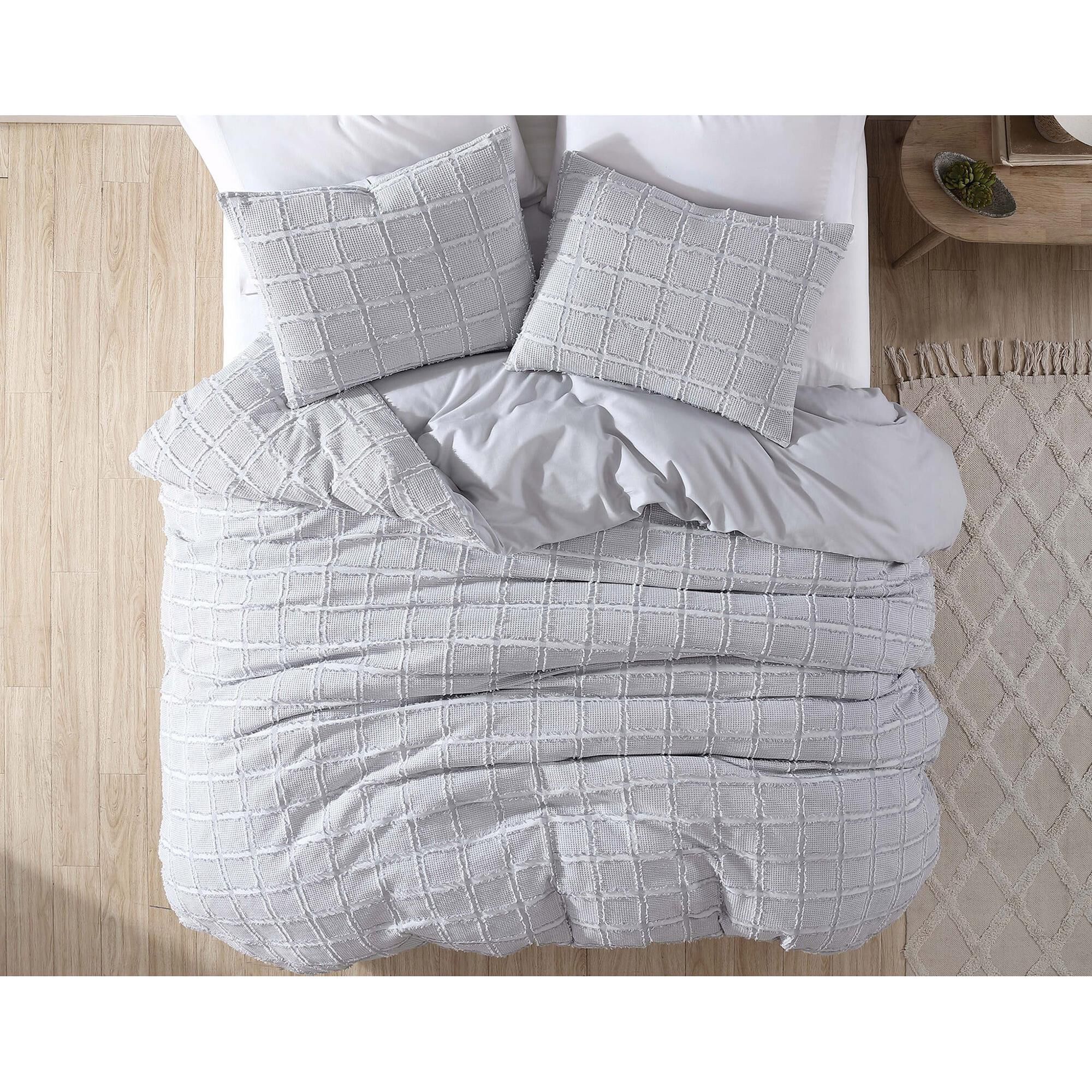 Hallmart Collectibles Jordie 3-Piece Queen Comforter Set in