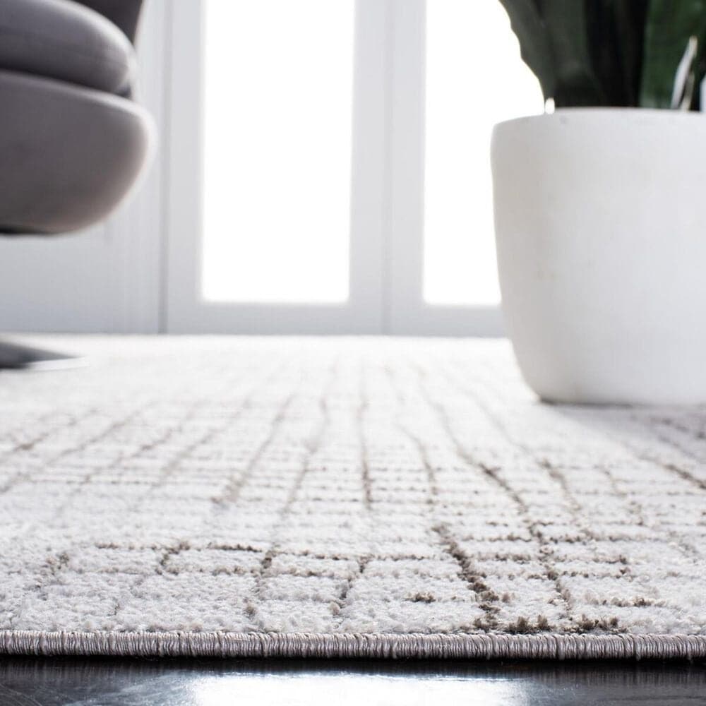 Safavieh Orchard Geometric 5&#39;5&quot; x 7&#39;7&quot; Grey and Light Grey Area Rug, , large