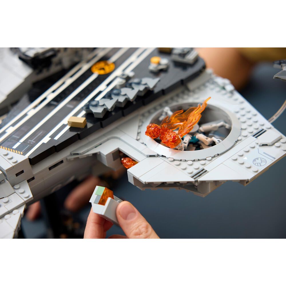 LEGO S.H.I.E.L.D. Helicarrier Building Set, , large