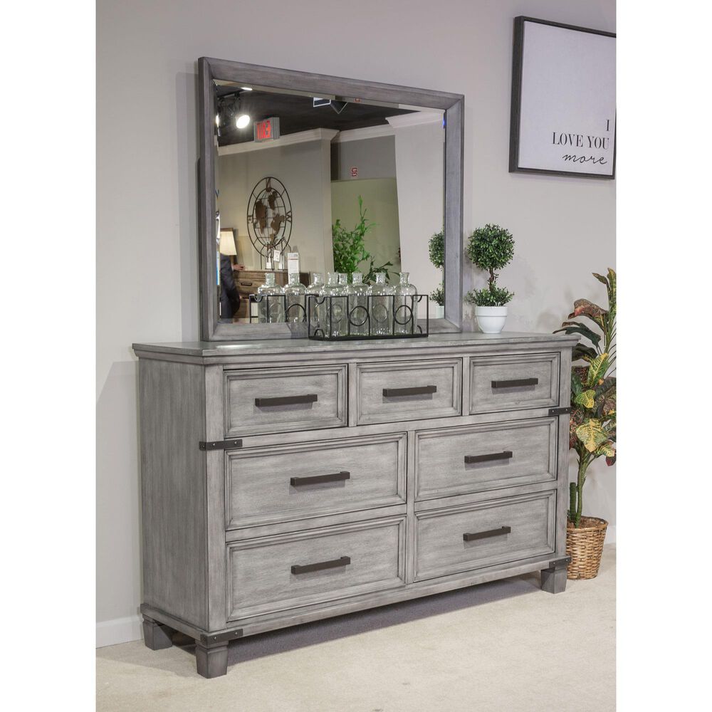 Ashley Russelyn 7 Drawer Dresser in Gray, , large