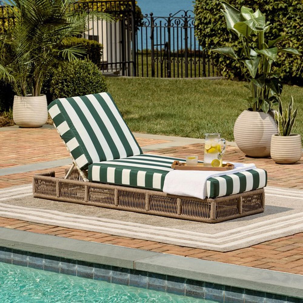 Safavieh Gillian Daybed in Hunter Green, , large
