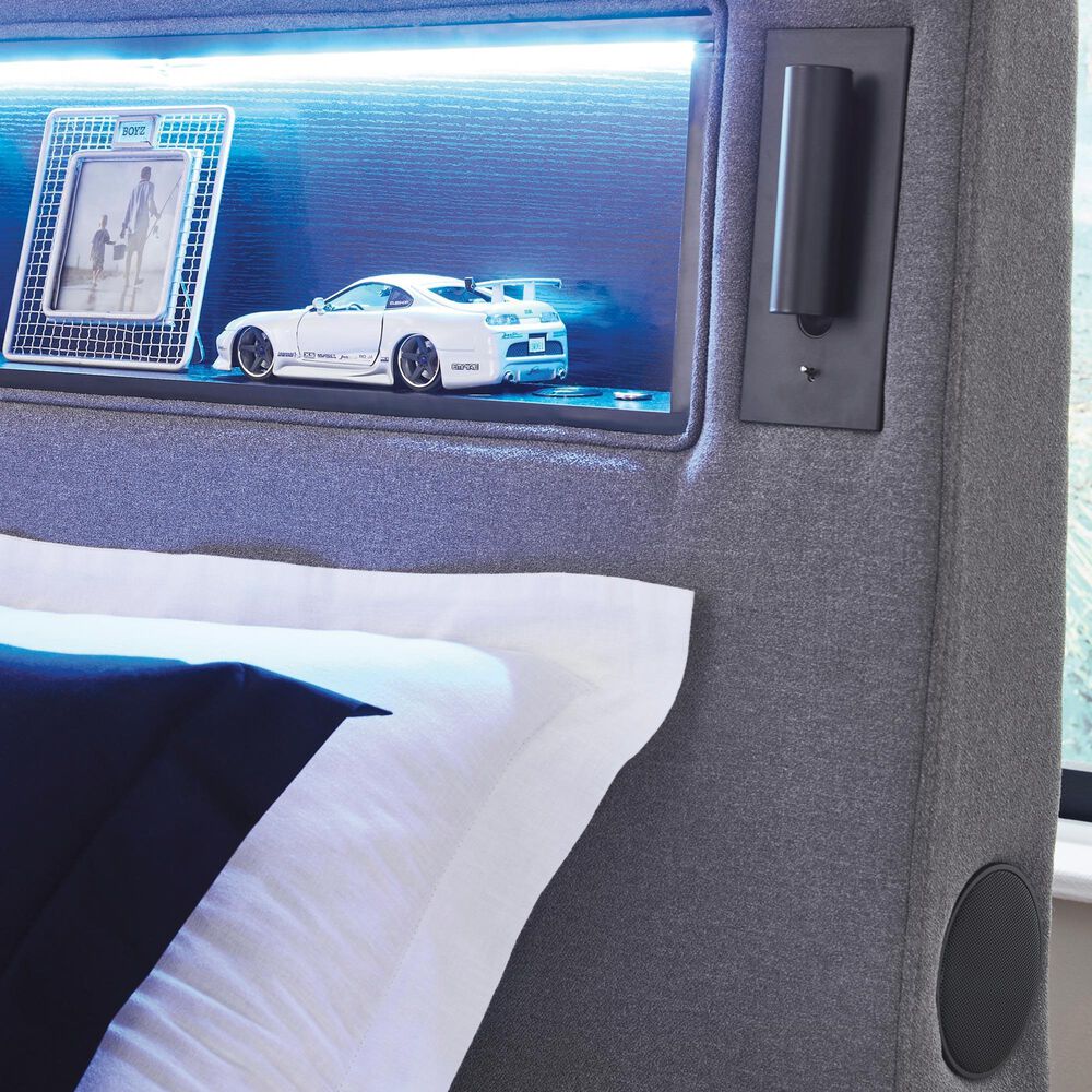 Ashley Verishaw Full Platform Upholstered Bed in Gray, , large