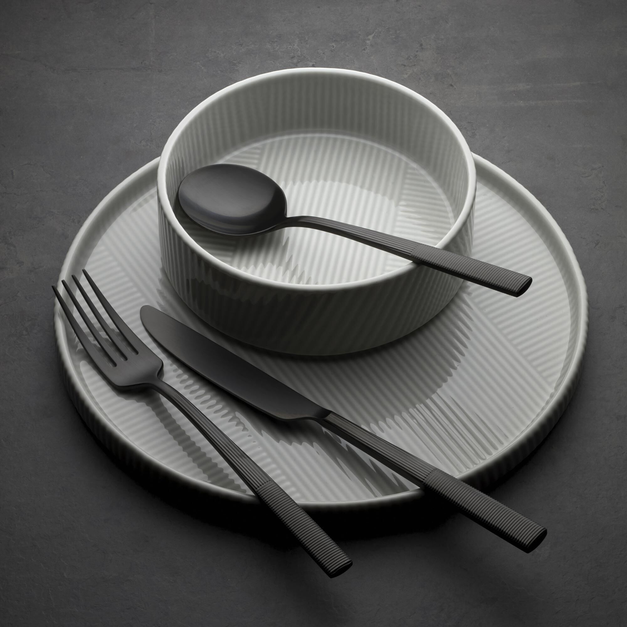 Oneida Modulus 20-Piece Flatware Set in Black Satin