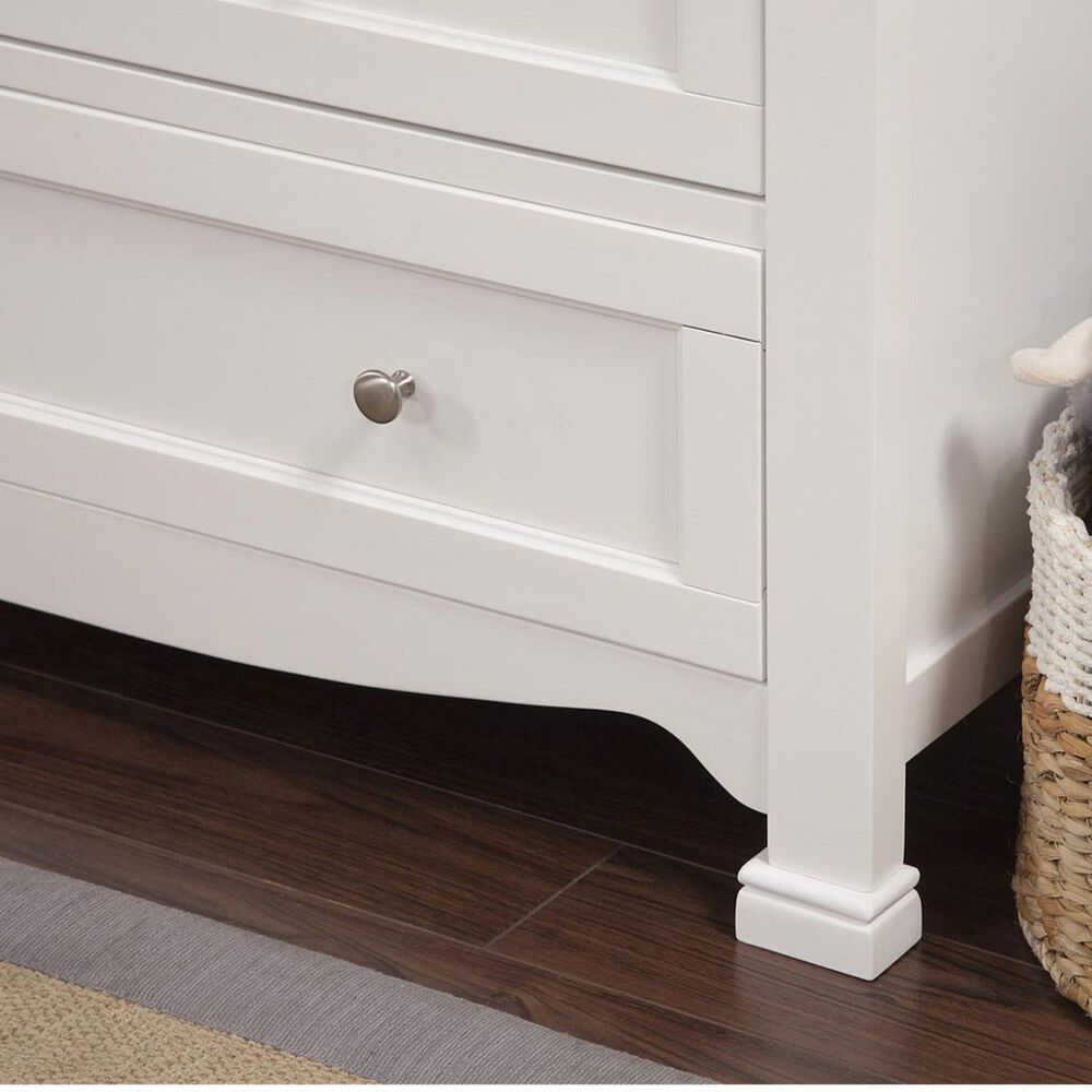 DaVinci Kalani 3-Drawer Dresser in White | NFM