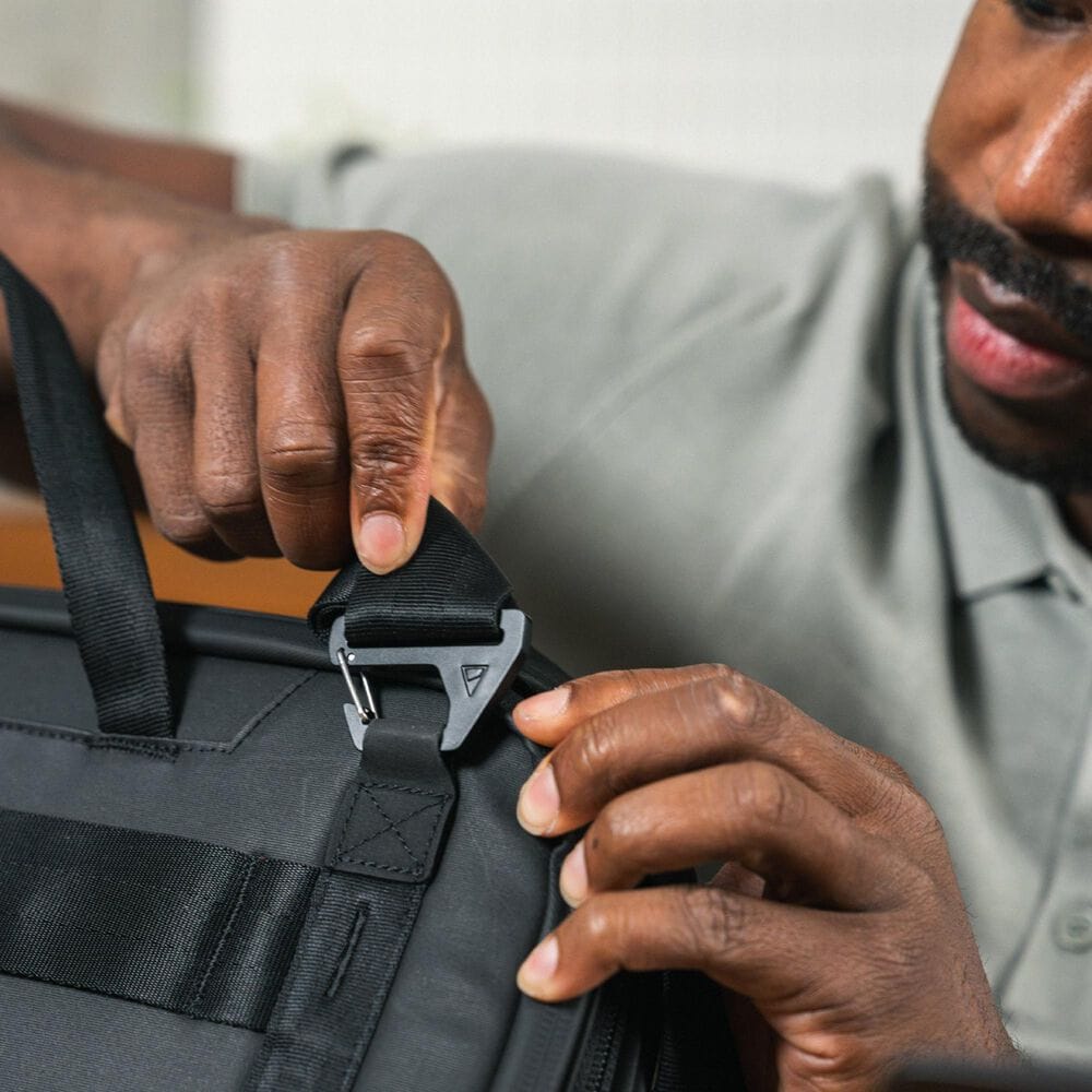 Nomatic 16&quot; Laptop Bag in Black, , large