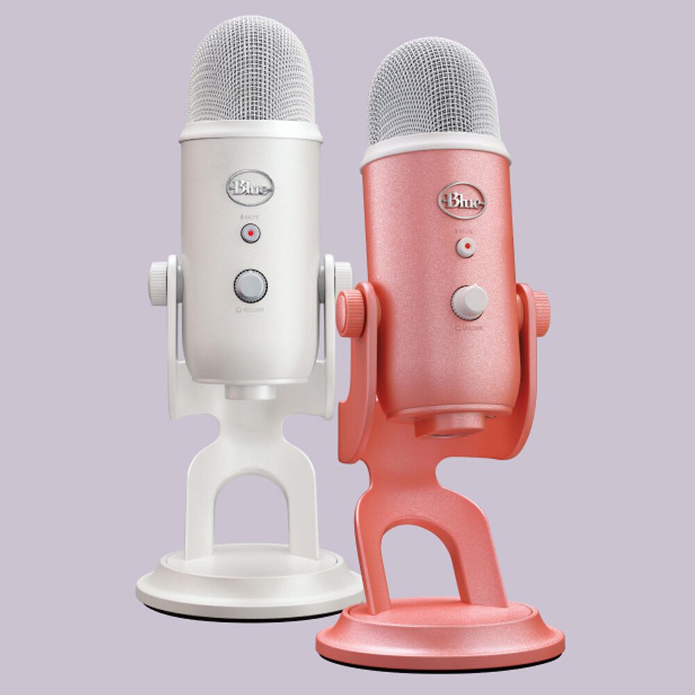 Blue Aurora Yeti Wired Microphone in Pink Dawn