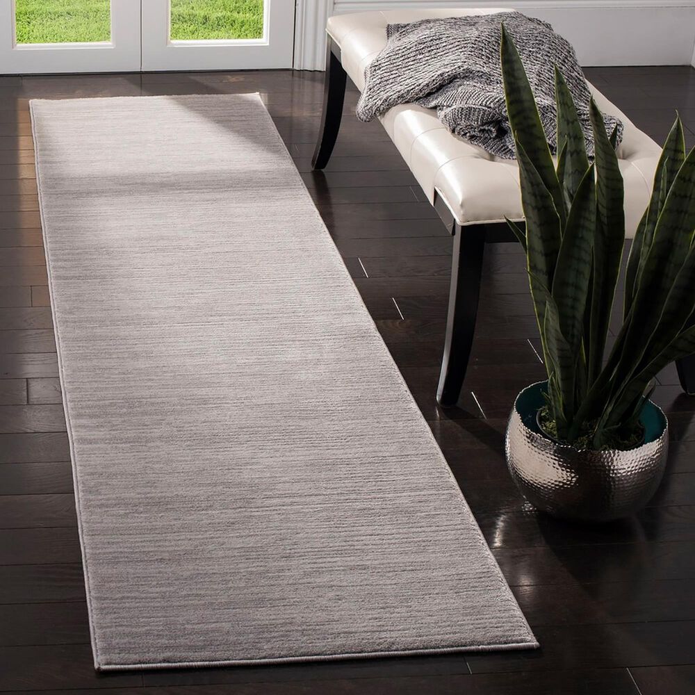 Safavieh Vision VSN606  2&#39;2&quot; x 8&#39; Silver Runner, , large