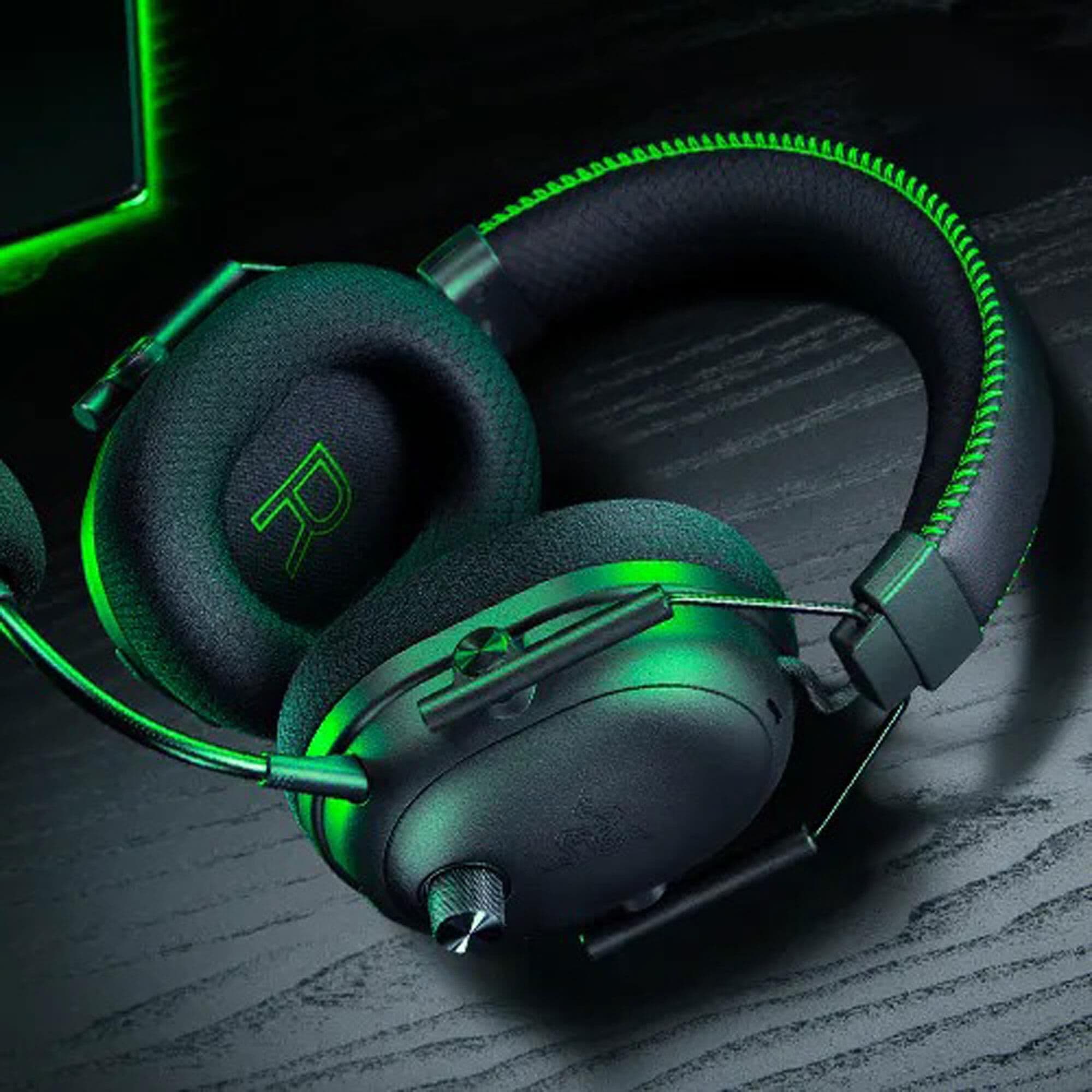 Razer BlackShark V3 Pro Wireless ANC Esports Headset for Xbox in Black
