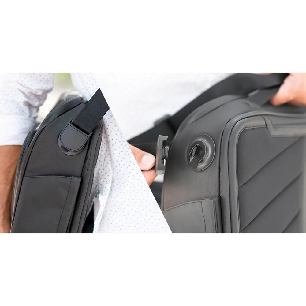 Nomatic Messenger Bag in Black, , large