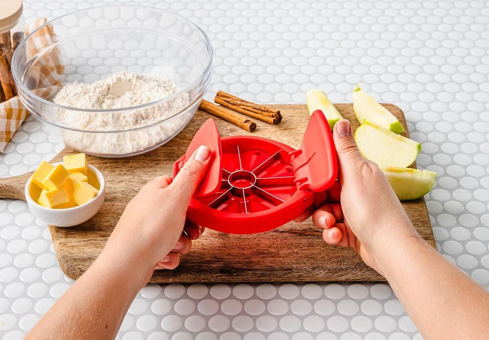 Dreamfarm Flapple Fold Flat Apple Slicer in Red, , large