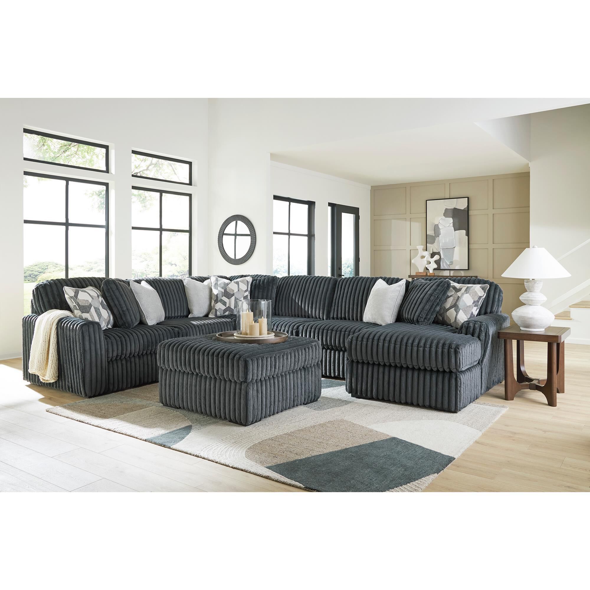Ashley Midnight-Madness 4-Piece Right Facing Sectional with Chaise