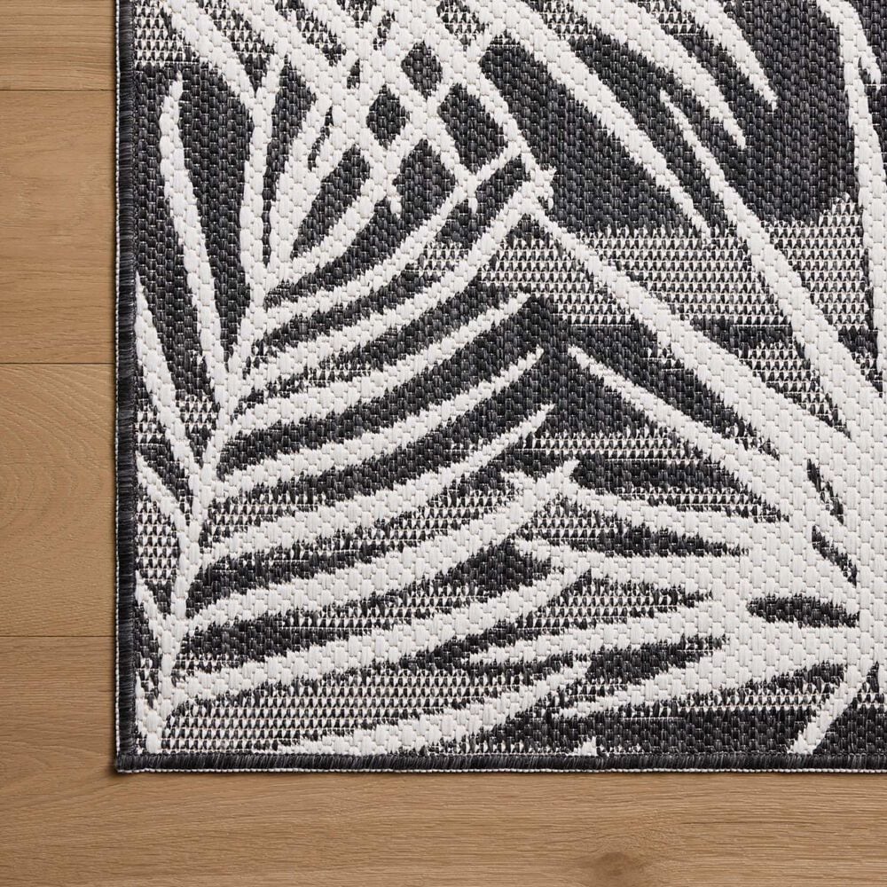 Loloi Easton Ivory and Onyx 2&#39;3&quot; x 3&#39;9&quot; Indoor/Outdoor Area Rug, , large