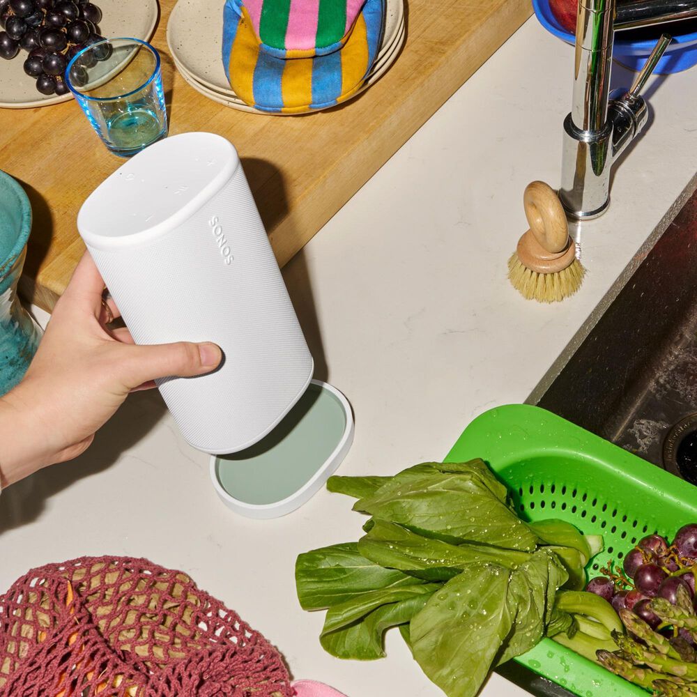 SONOS Play Bluetooth Speaker in White, , large