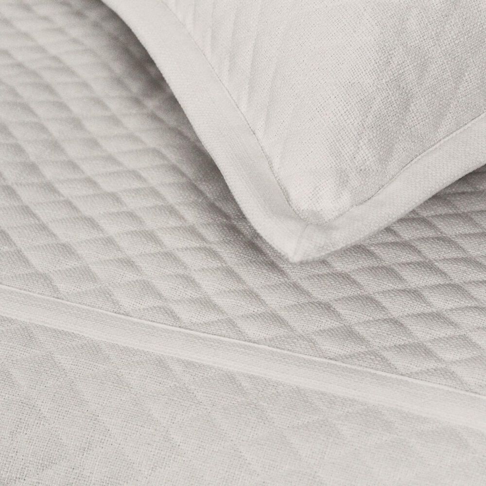 Ann Gish Art of Home 4-Piece Queen Faux Flax Coverlet Set in Ivory, , large