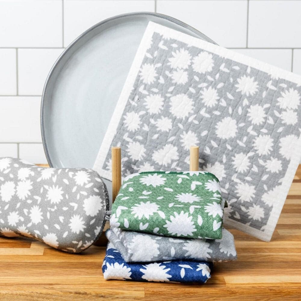 Mukitchen Scrub Sponge in Aster Gray, , large