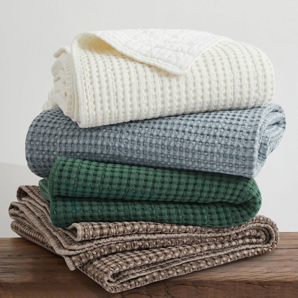 Levtex Mills Waffle 3-Piece King/California King Quilt Set in Forest Green, , large