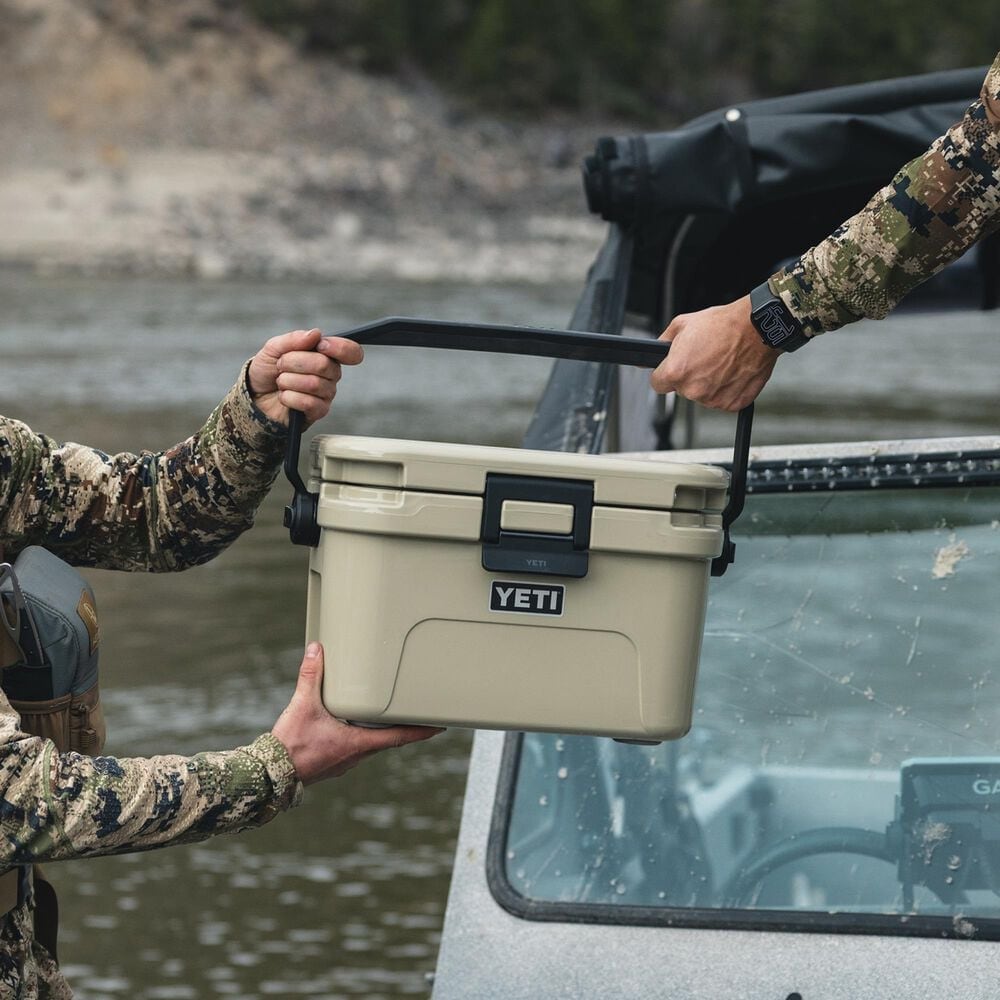 YETI Roadie 8 Hard Cooler in Tan, , large