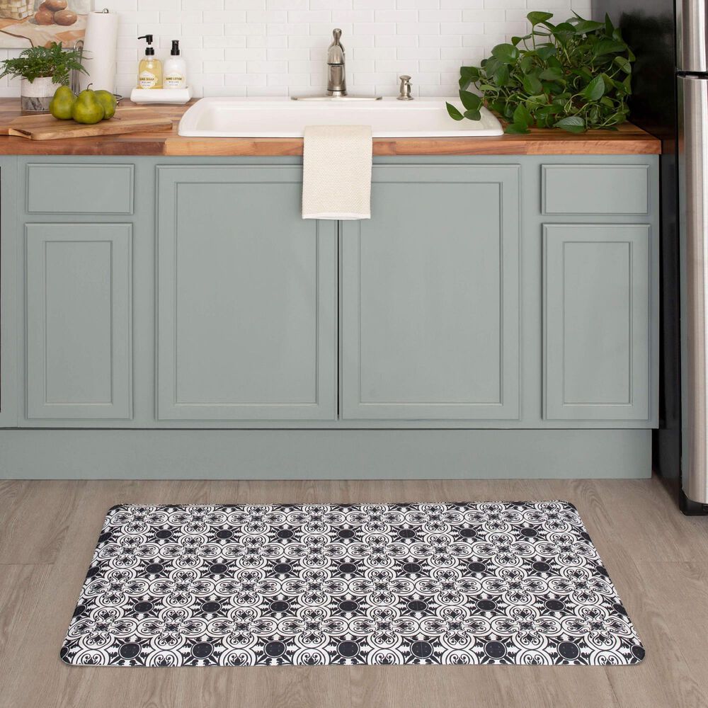 Mohawk Dri-Pro Deluxe Stark Tiles 1&#39;8&quot; x 3&#39;6&quot; Multicolor Area Rug, , large