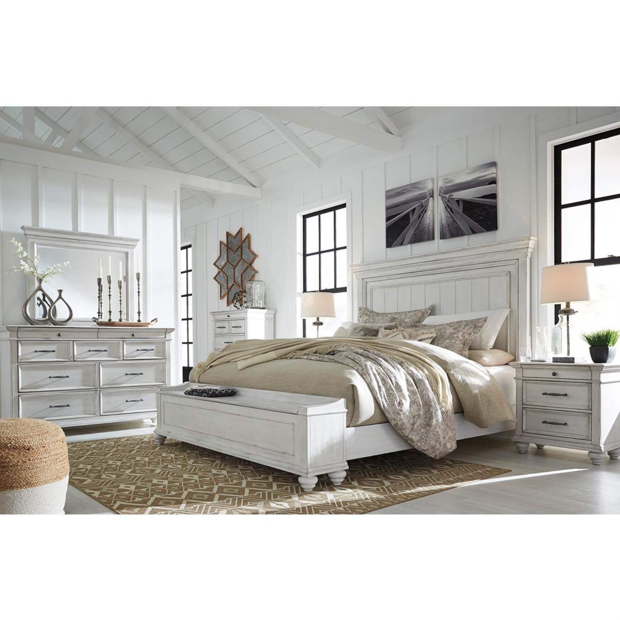 Signature Design by Ashley Kanwyn 7 Drawer Chest in Signature Design by Ashley Kanwyn 7 Drawer Chest in