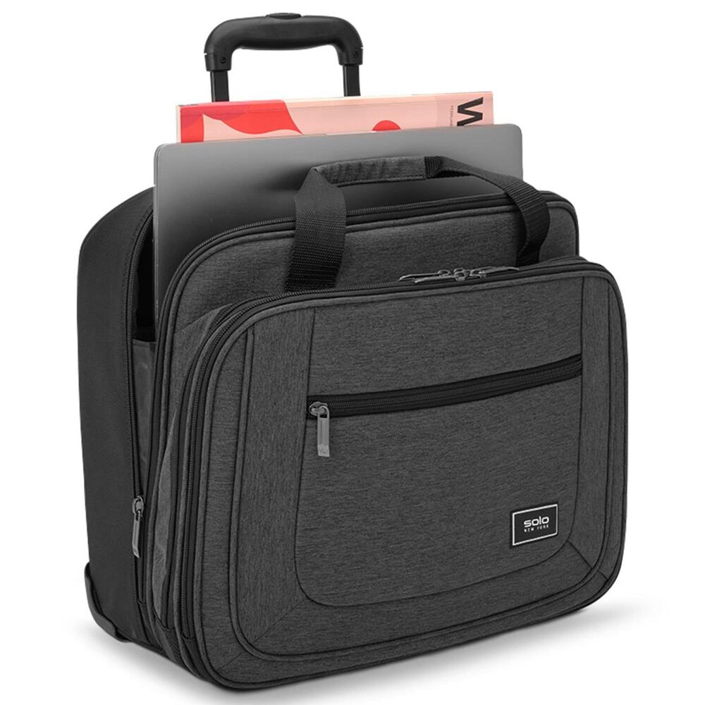 Solo Bryant 17.3&quot; Rolling Case in Gray, , large