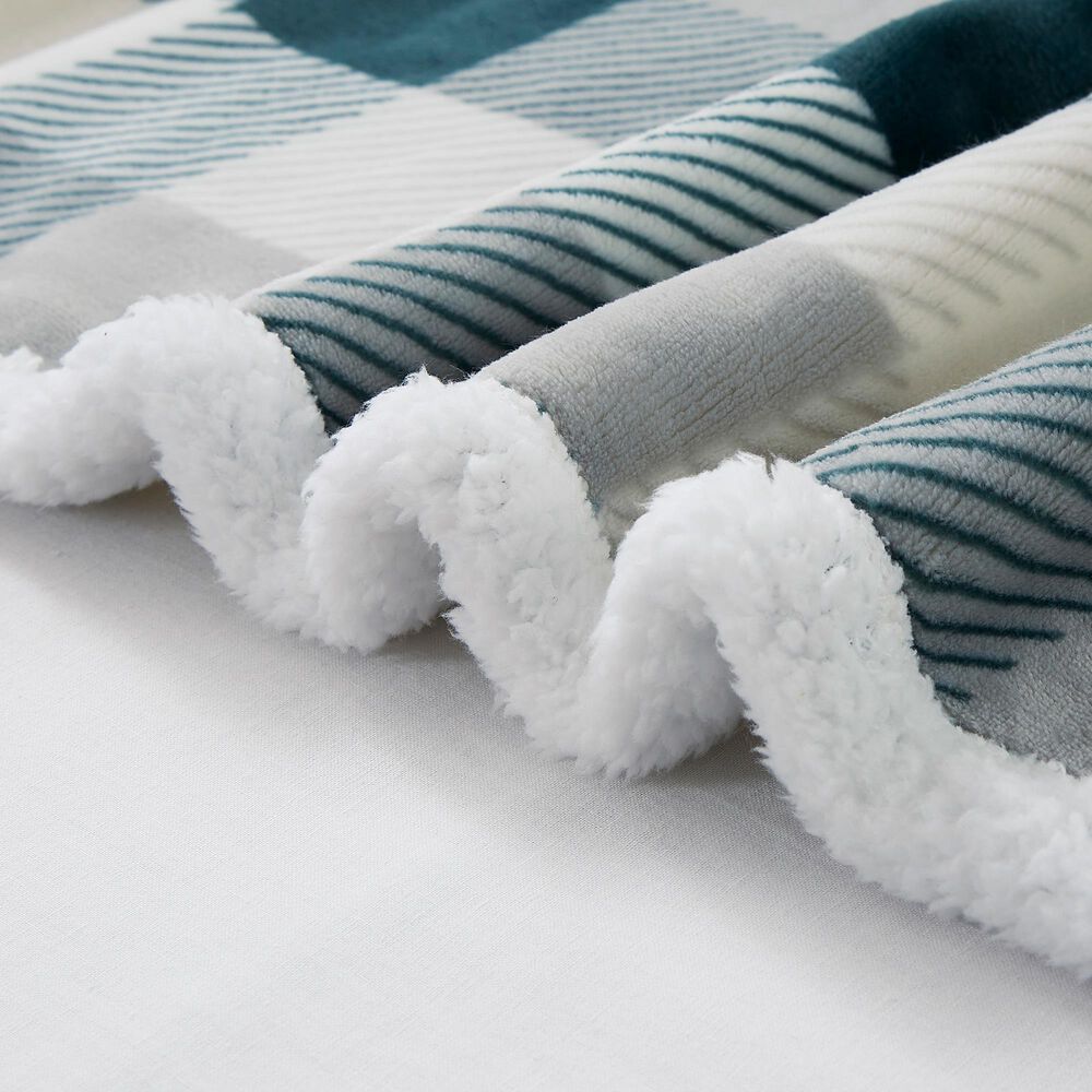 Duke Imports Flannel Sherpa Plaid Throw in Green and Grey, , large