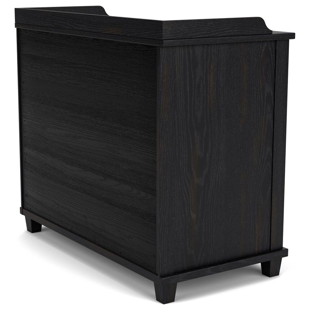 Riverside Furniture Calhoun Bachelors Chest in Ebony Whiskey Oak, , large