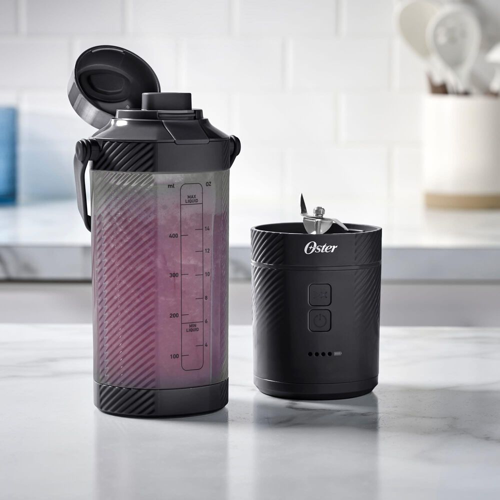 Oster Gomax 20 Oz Portable Blender in Black, , large