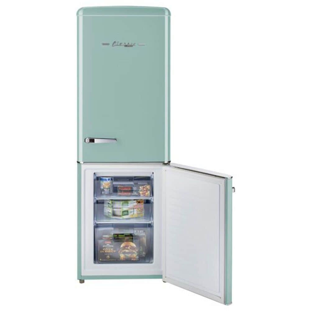 Unique Appliances Classic Retro 7 Cu. Ft. Bottom Freezer Refrigerator in Ocean Mist Turquoise, , large