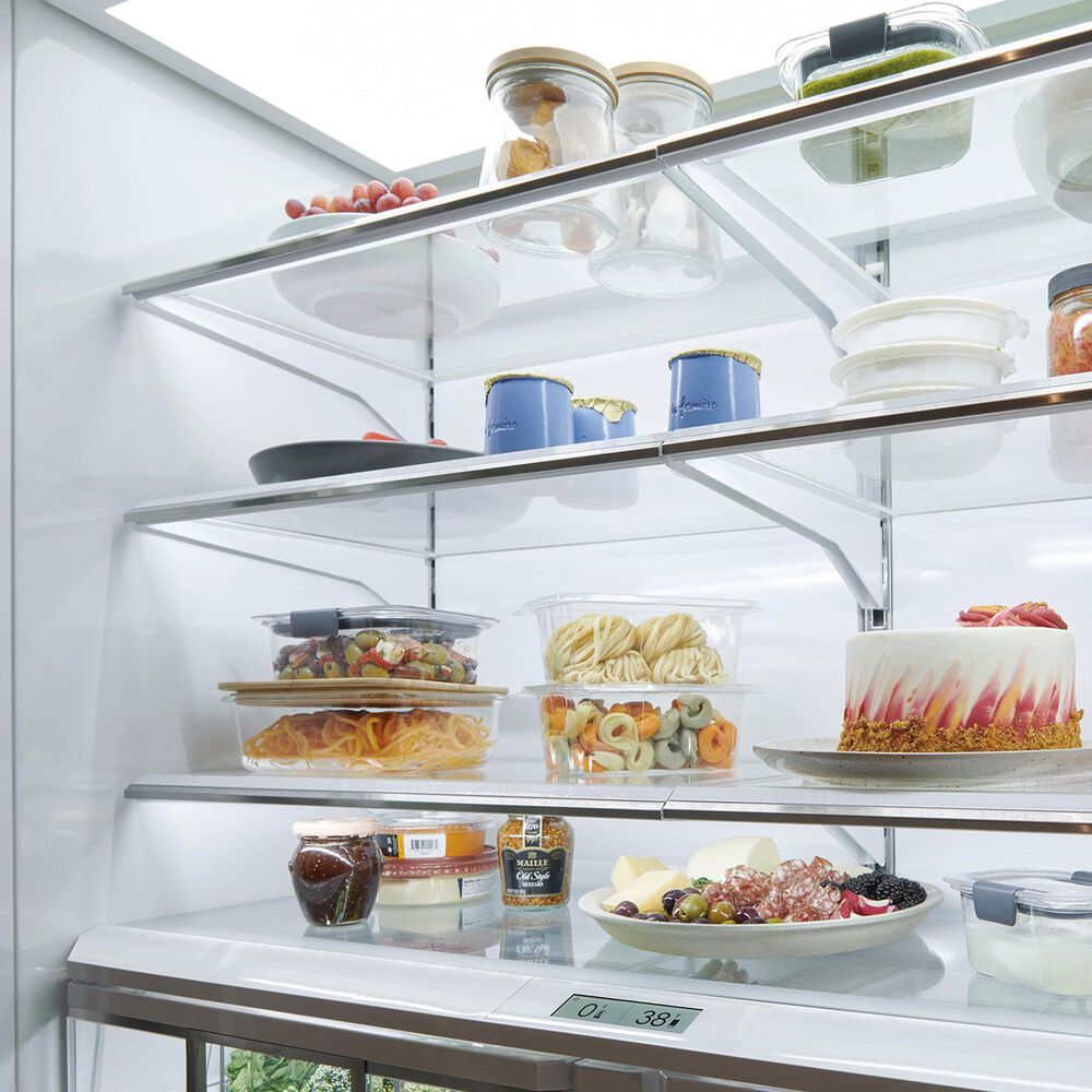 Sub Zero Classic Series 20.6 Cu. Ft. Column Freezer with Pro Handle and Right Hinge in Stainless Steel, , large
