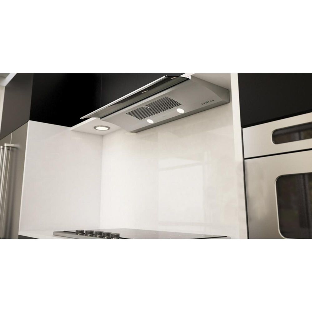 Zephyr Genova 36" Under Hood in Stainless Steel Nebraska