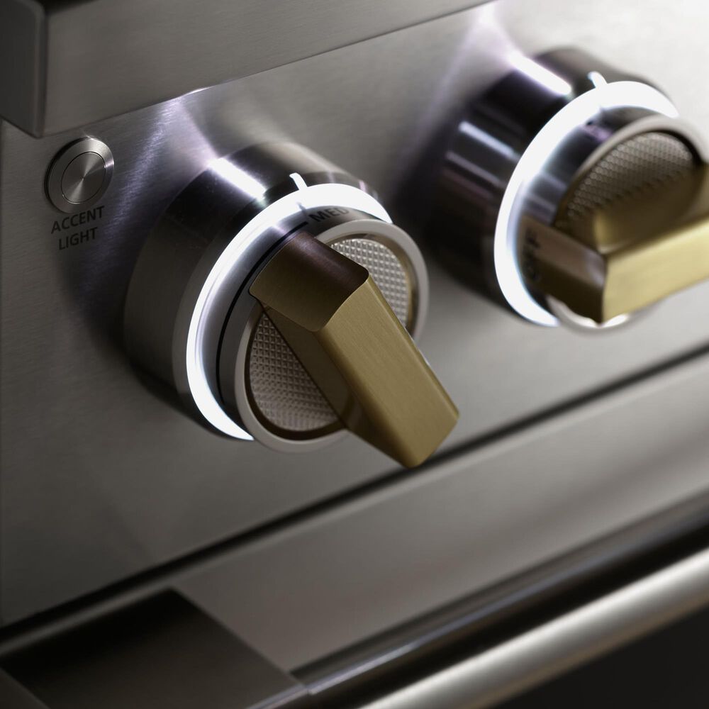 Monogram 30" All Gas Professional Range with 4 Burners in Stainless