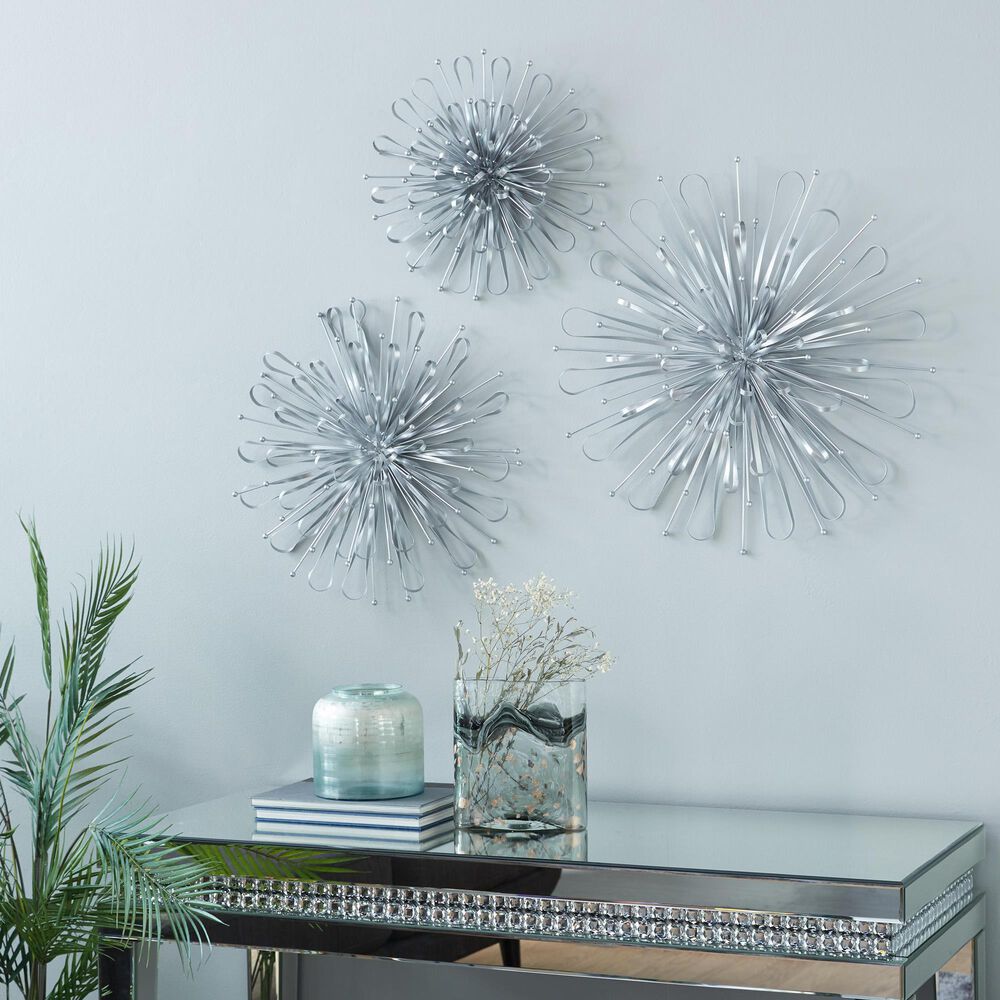Maple and Jade 16&quot;, 20&quot;, 24&quot; Wall Sculptures in Satin Silver &#40;Set of 3&#41;, , large
