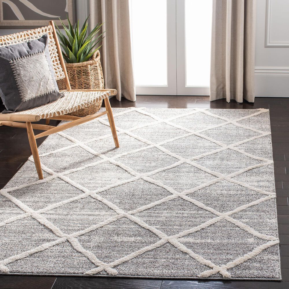 Safavieh Martha Stewart Lucia Shag  4&#39; x 6&#39; White and Light Grey Area Rug, , large